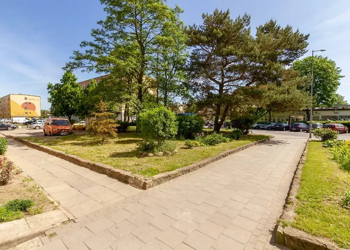 Dworska By Renters Apartman *